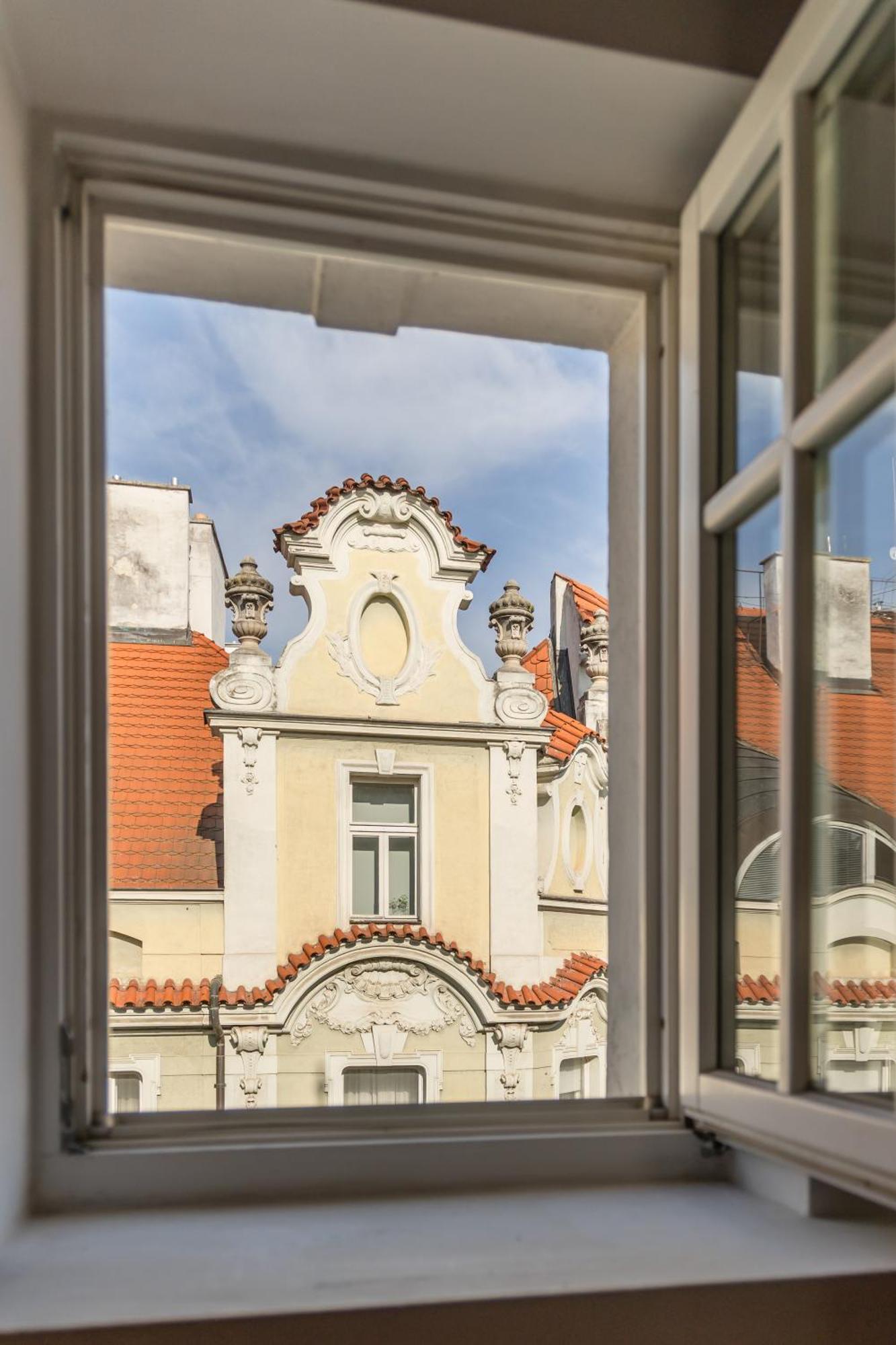 Decadent Art Deco Balcony In Old Town Lejlighed Prag
